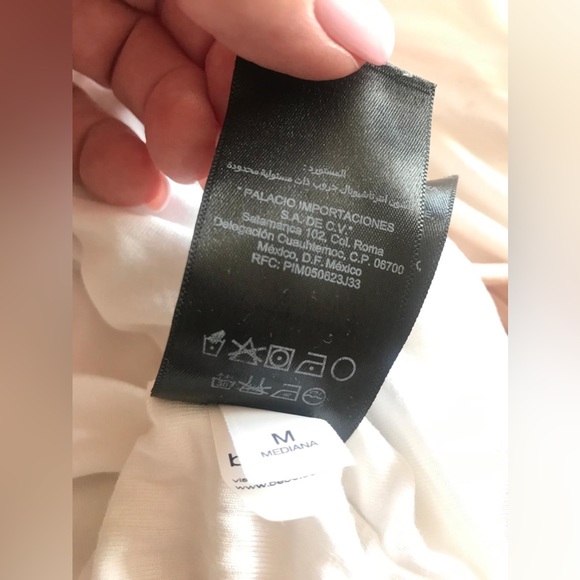 Bebe three colored long sleeve high low dress in sz M. Great condition. - Picture 13 of 15